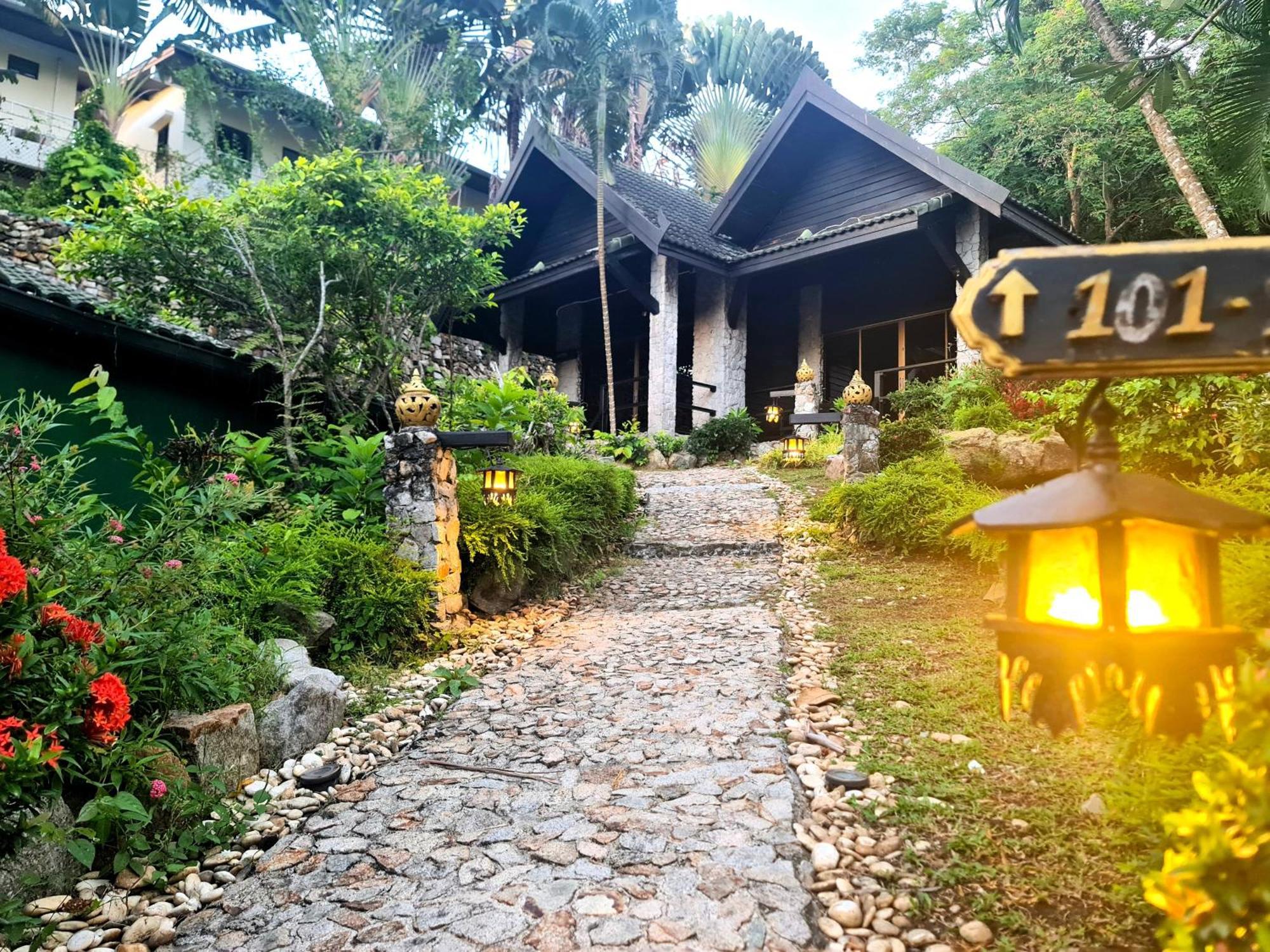 Boomerang Village Resort Kata Екстериор снимка